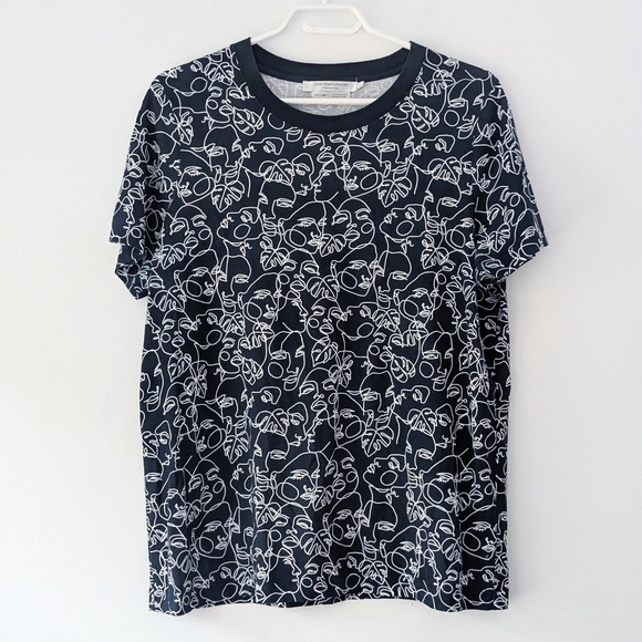 Simons Contemporaine Women's Organic Cotton Faces/Floral Navy T-shirt ~ Large - Picture 1 of 7